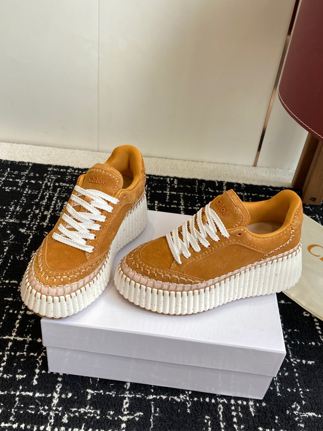 China Replica Loewe Women Shoes 122usd Only