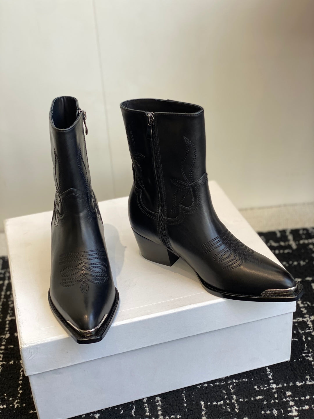 China Replica Celine Women Shoes 147usd Only