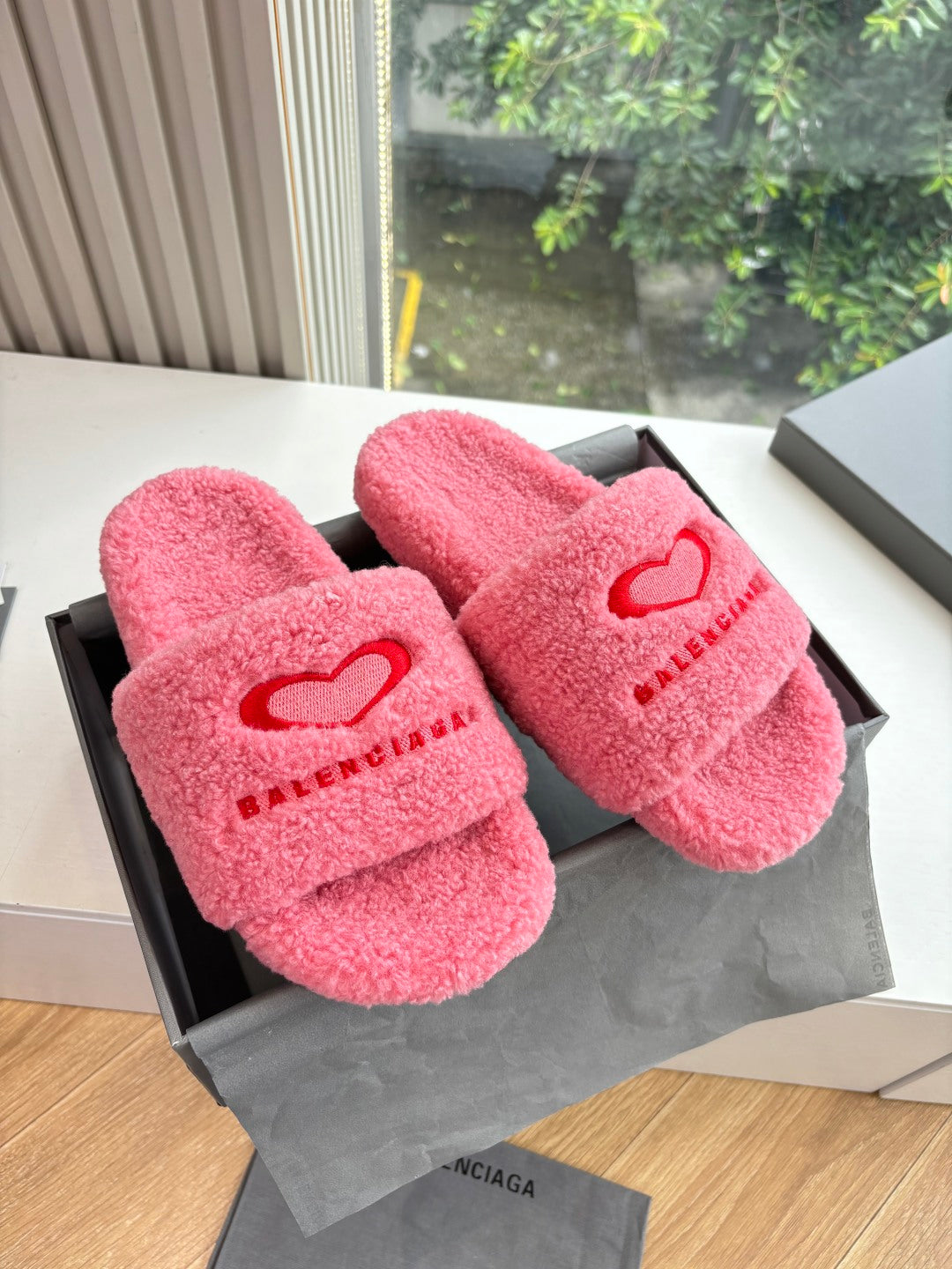 China Replica Balenciaga Women Shoes 70usd Only