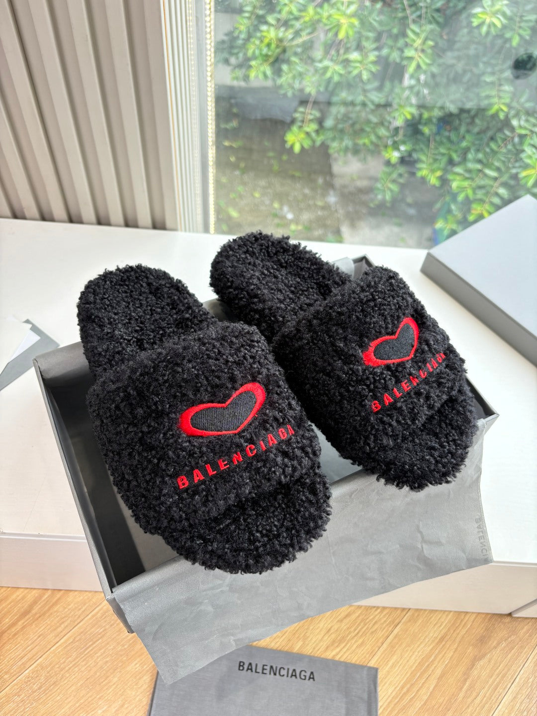 China Replica Balenciaga Women Shoes 70usd Only