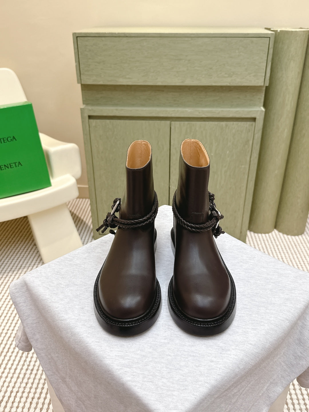 China Replica Bottega Veneta Women Shoes 147usd Only