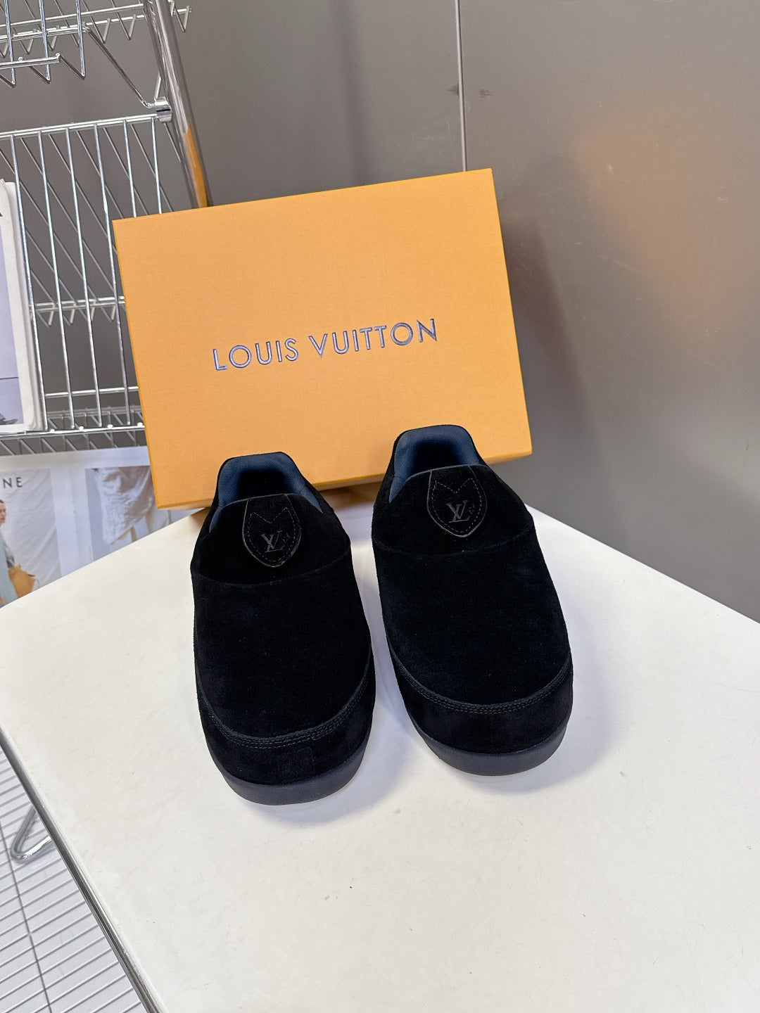 China Replica LV Women Shoes 115usd Only