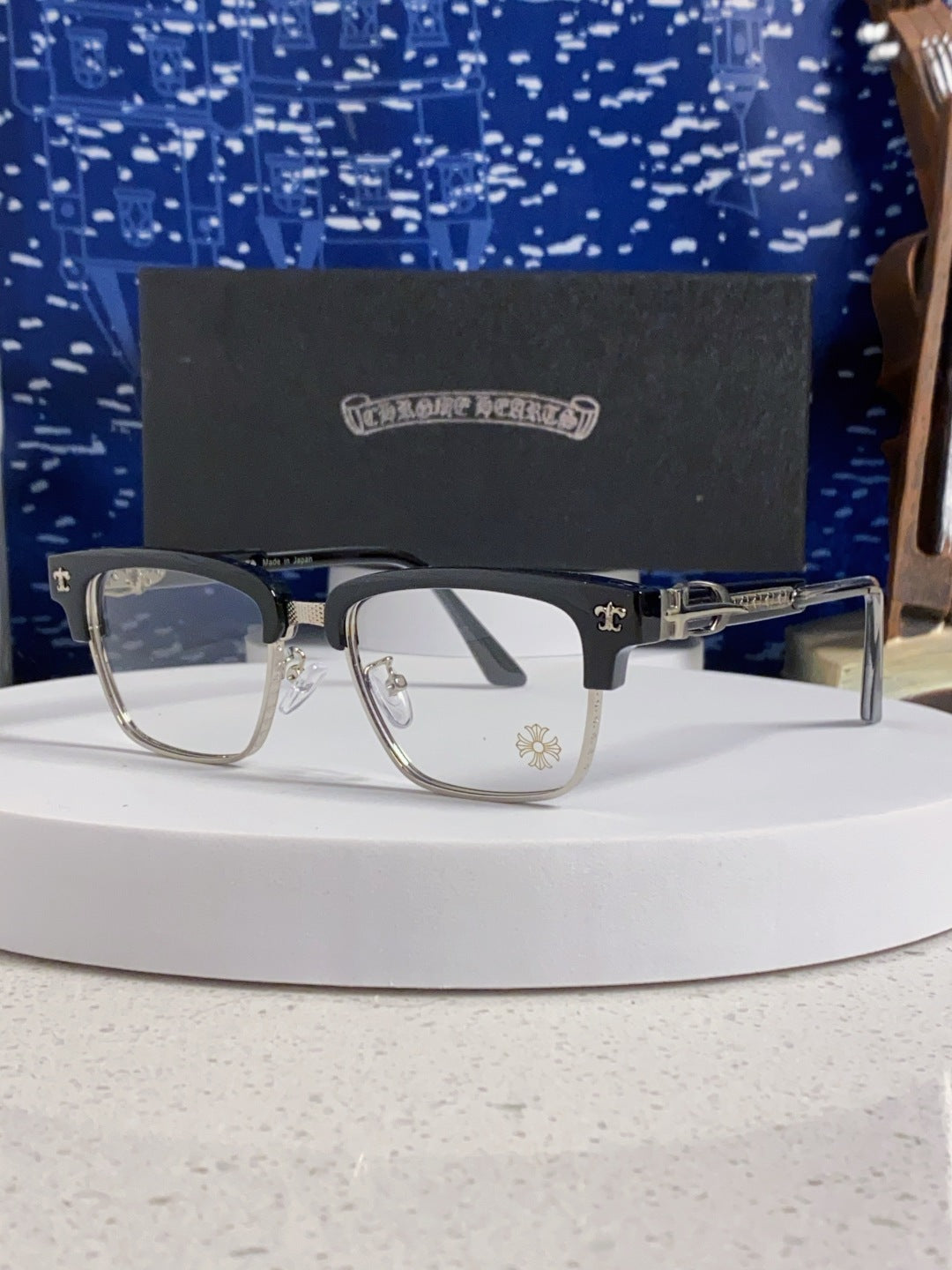 China Replica Chrome Hearts Sunglasses 32usd Only