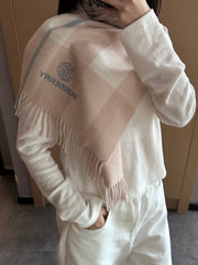 China Replica Burberry Scarf 44usd Only