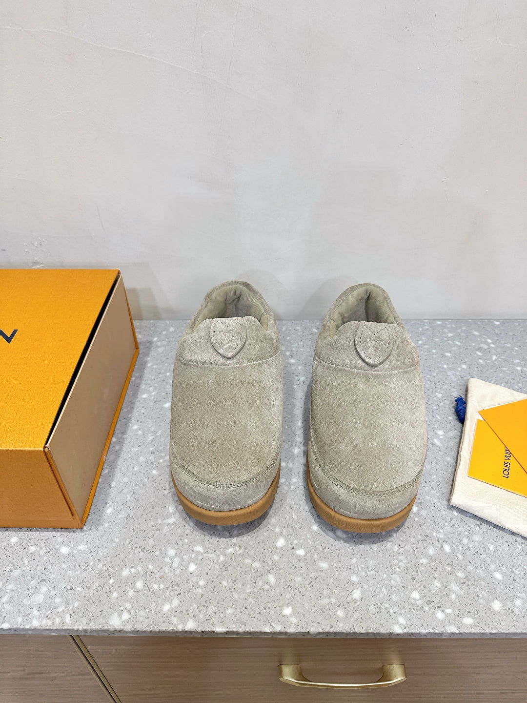 China Replica LV Women Shoes 144usd Only