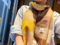 China Replica Burberry Scarf 76usd Only