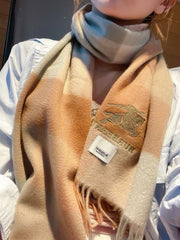 China Replica Burberry Scarf 76usd Only