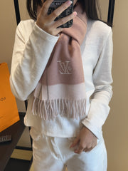 China Replica LV Scarf 46usd Only