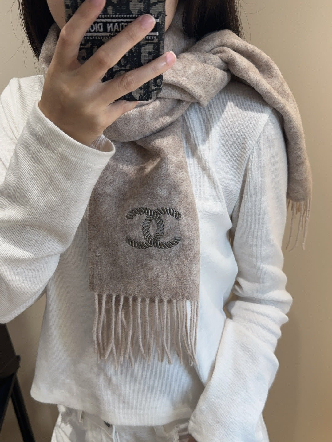 China Replica Gucci Scarf 56usd Only