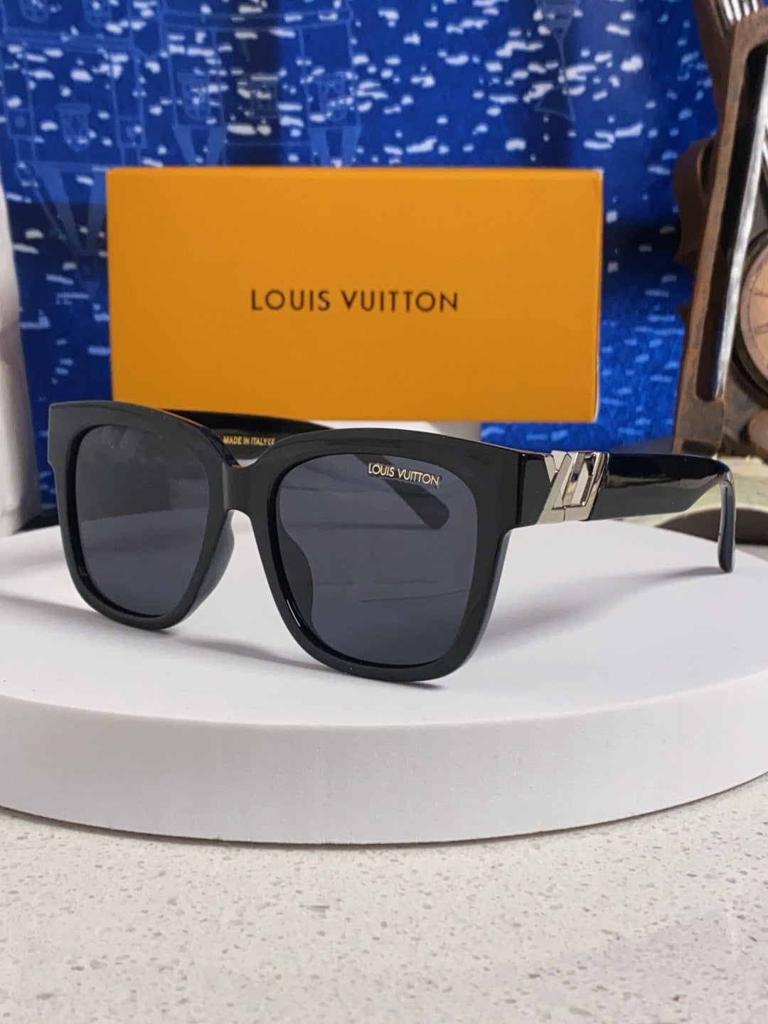 China Replica LV Sunglasses 32usd Only