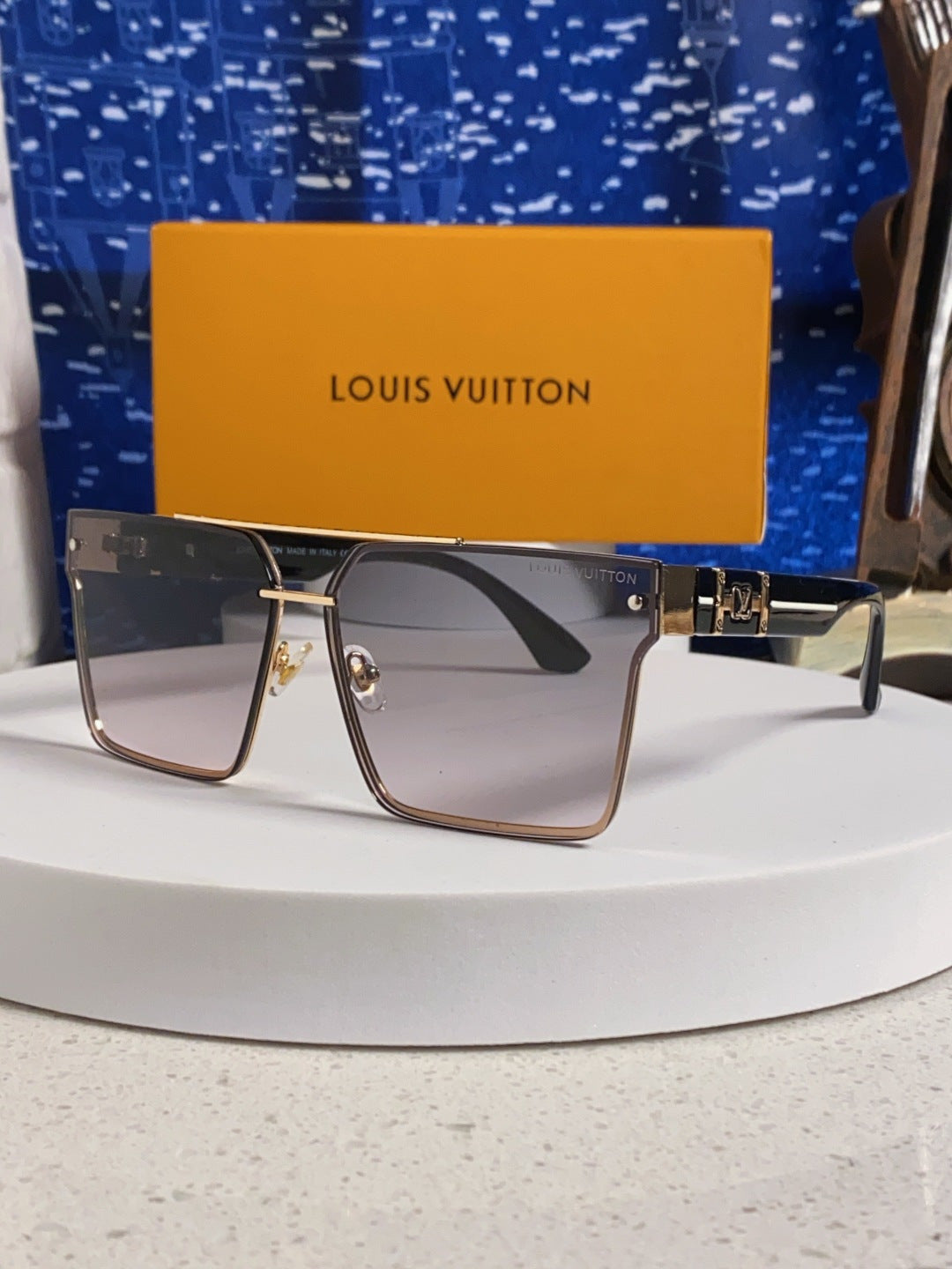 China Replica LV Sunglasses 32usd Only