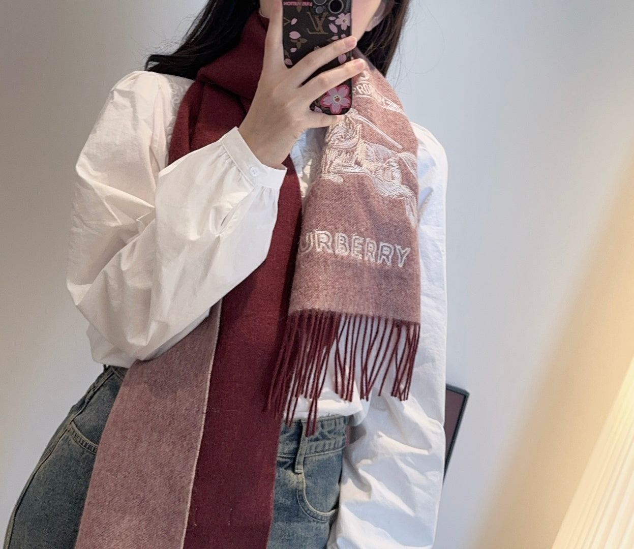 China Replica Burberry Scarf 60usd Only