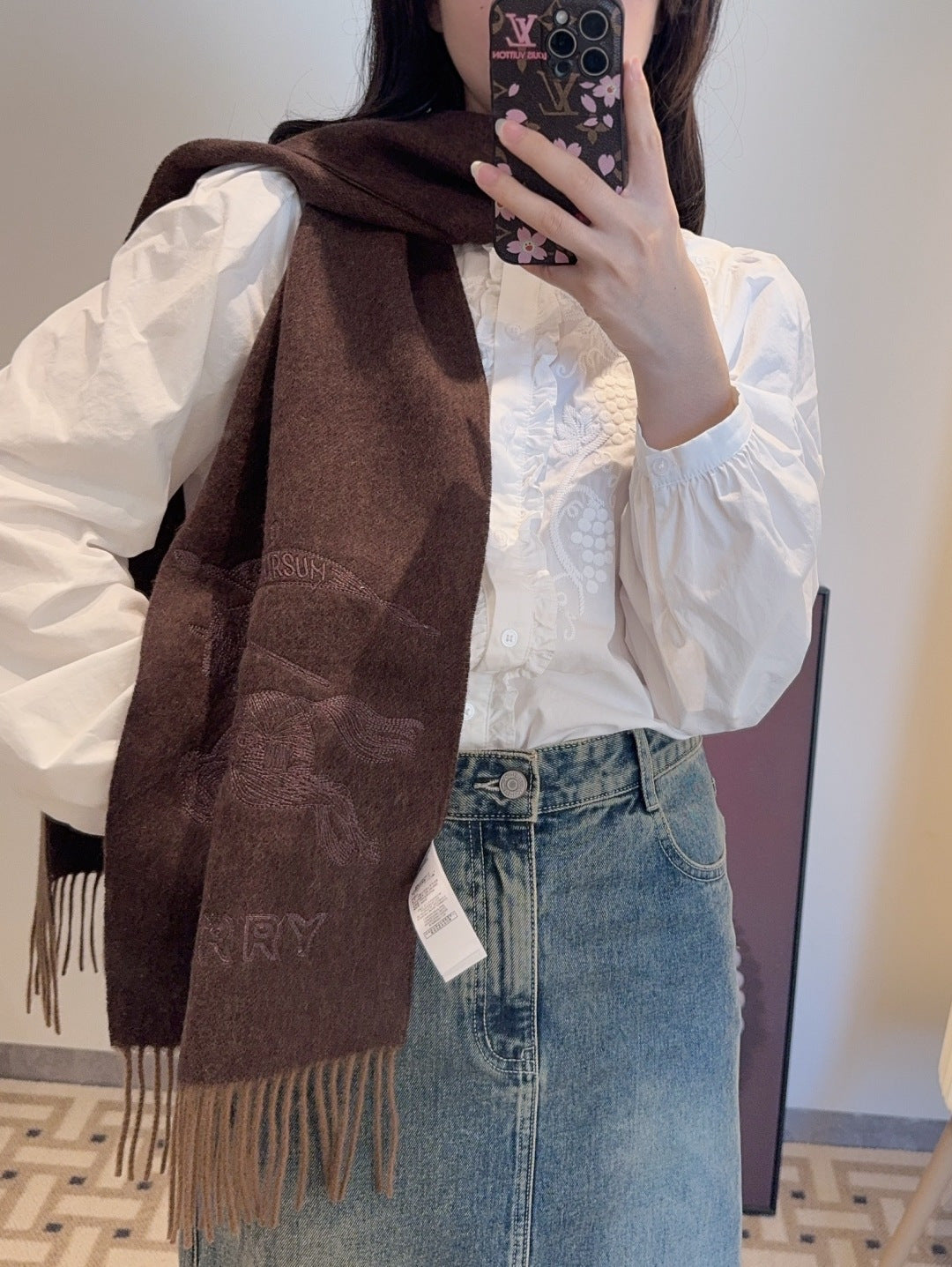 China Replica Burberry Scarf 60usd Only