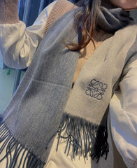China Replica Loewe Scarf 44usd Only