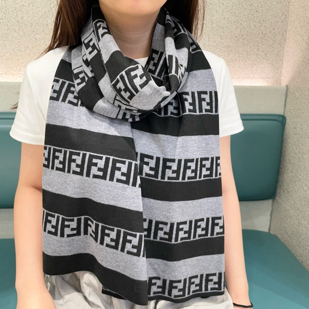 China Replica Fendi Scarf 48usd Only
