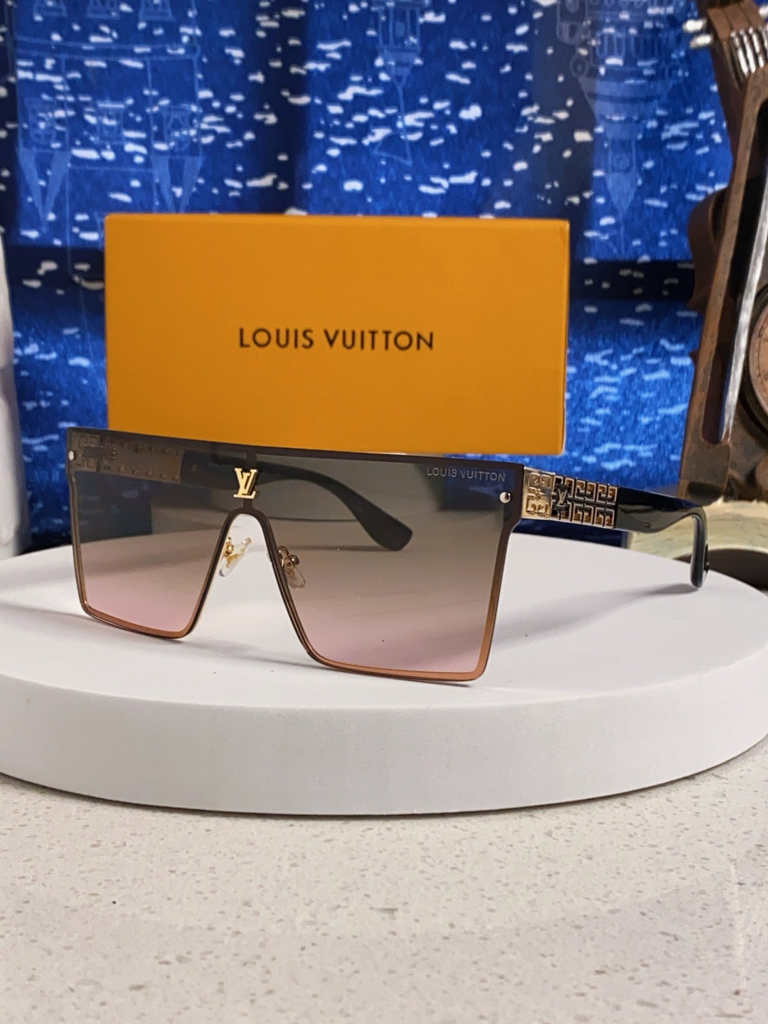 China Replica LV Sunglasses 32usd Only