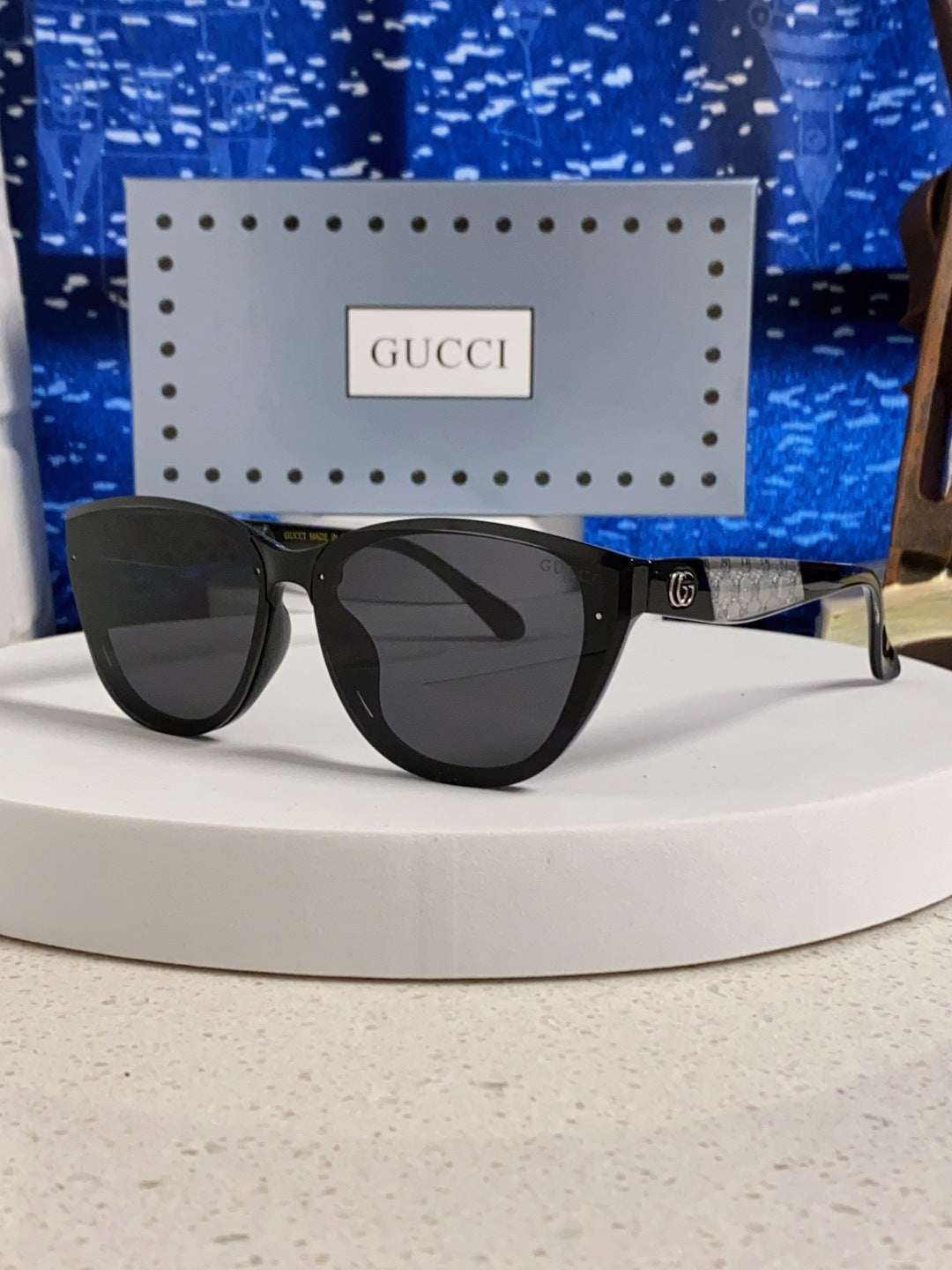 China Replica Gucci Sunglasses 32usd Only