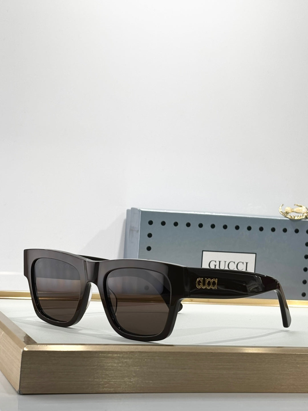 China Replica Gucci Sunglasses 54usd Only