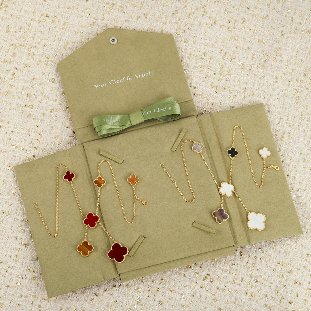 China Replica Chanel Necklaces 43800usd Only