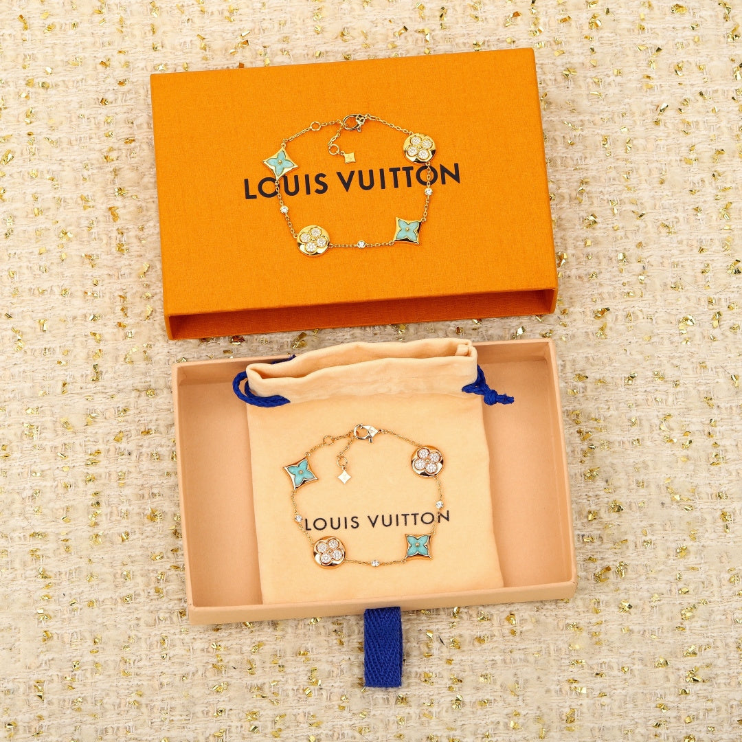 China Replica LV Bracelets 100usd Only
