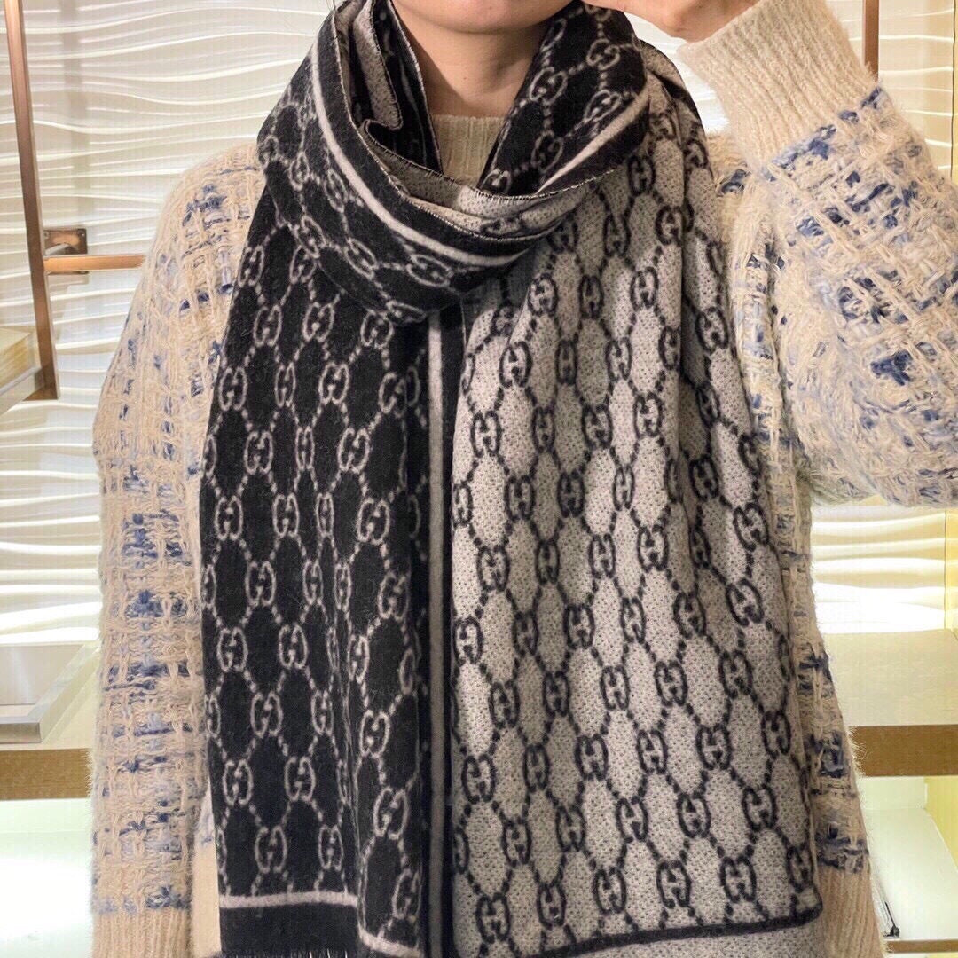 China Replica Gucci Scarf 46usd Only