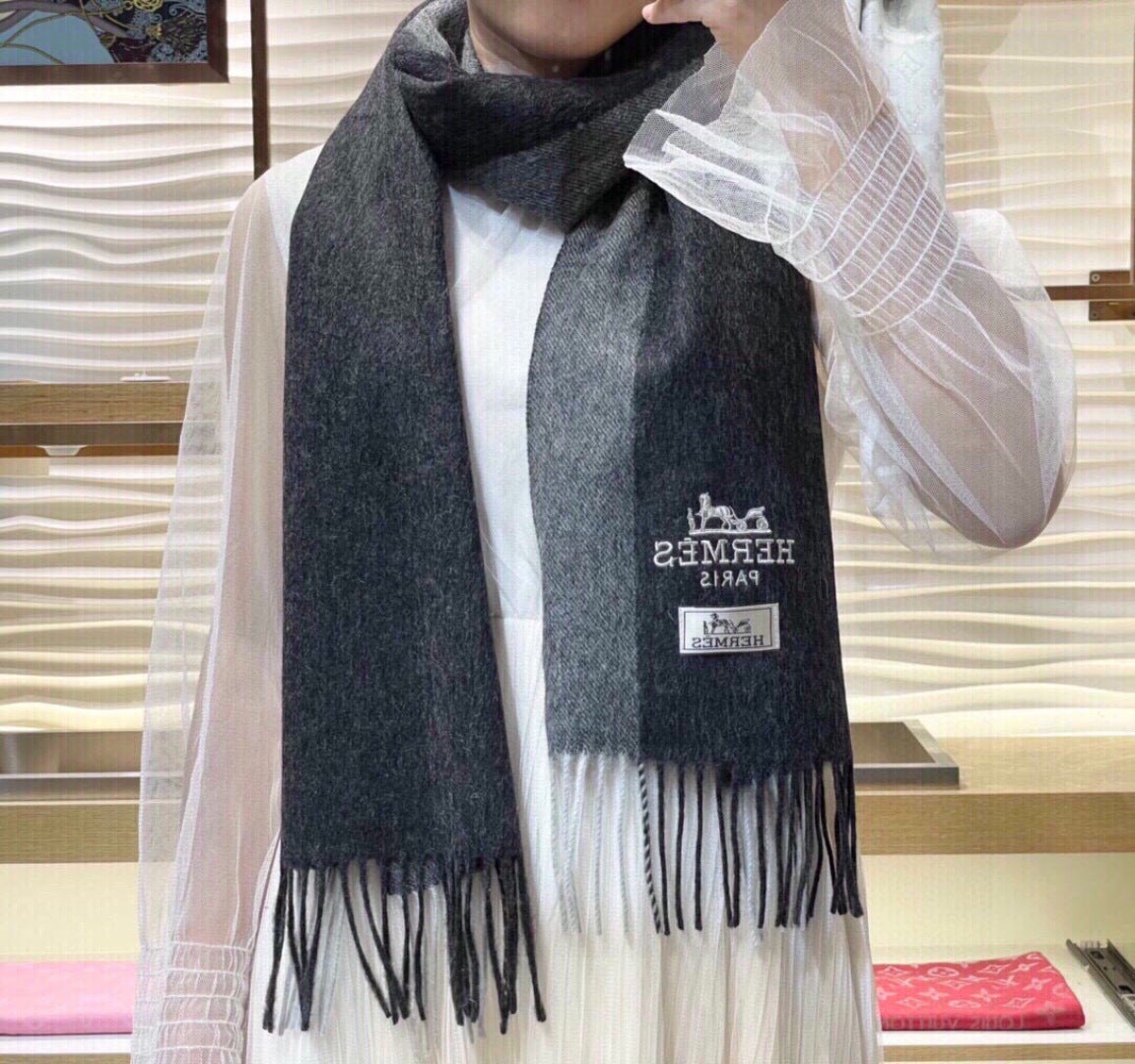 China Replica Gucci Scarf 56usd Only