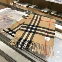 China Replica Burberry Scarf 40usd Only