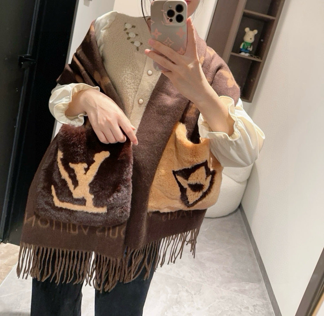 China Replica LV Scarf 60usd Only