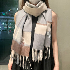China Replica Loewe Scarf 48usd Only