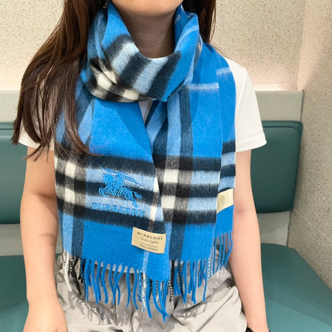 China Replica Burberry Scarf 40usd Only