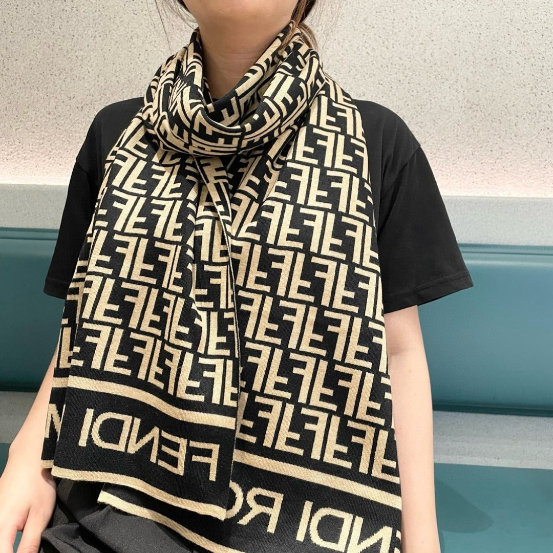 China Replica Fendi Scarf 48usd Only