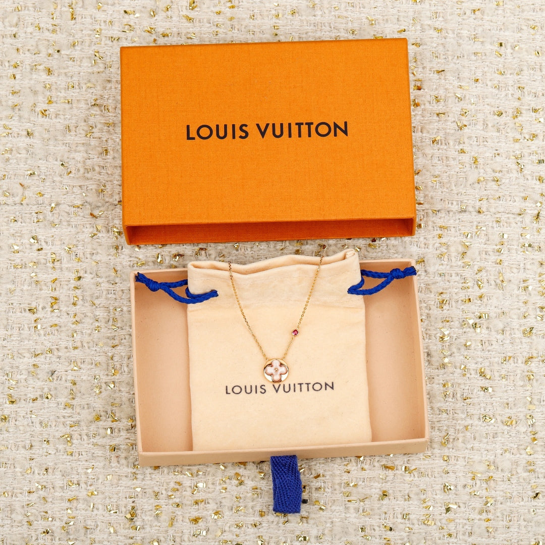 China Replica LV Necklaces 93usd Only
