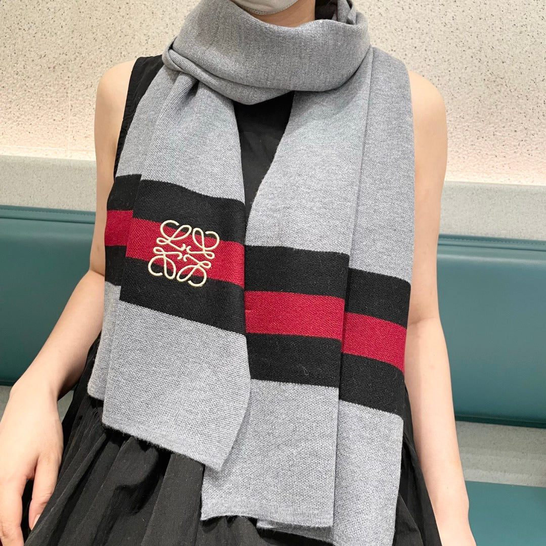 China Replica Loewe Scarf 48usd Only