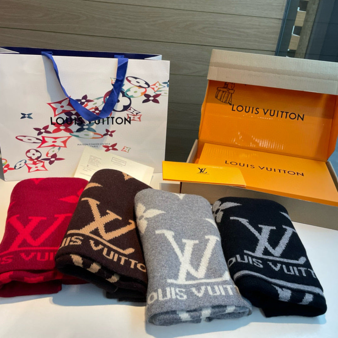 China Replica LV Scarf 64usd Only