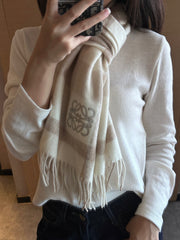 China Replica Gucci Scarf 46usd Only