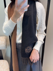 China Replica Loewe Scarf 50usd Only