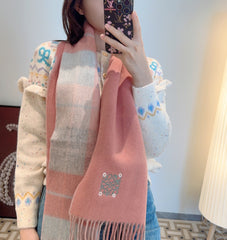 China Replica Loewe Scarf 52usd Only