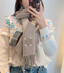 China Replica Loewe Scarf 52usd Only
