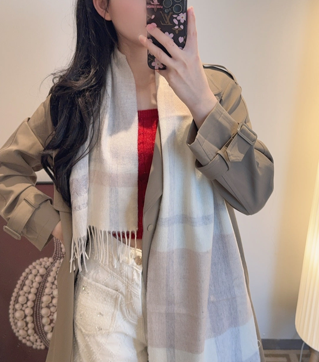 China Replica Burberry Scarf 48usd Only