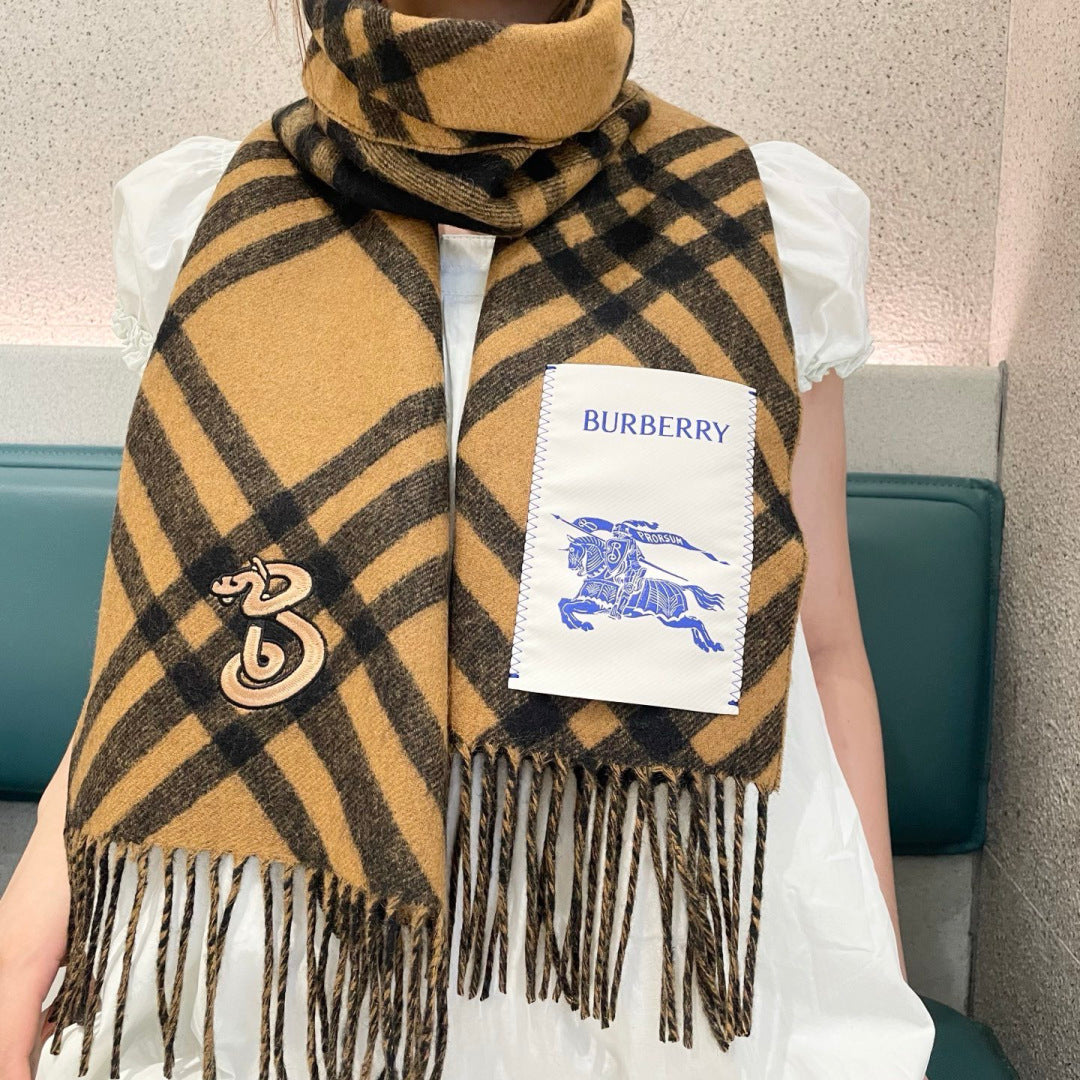 China Replica Burberry Scarf 58usd Only