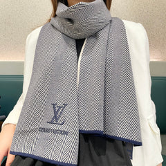China Replica LV Scarf 48usd Only