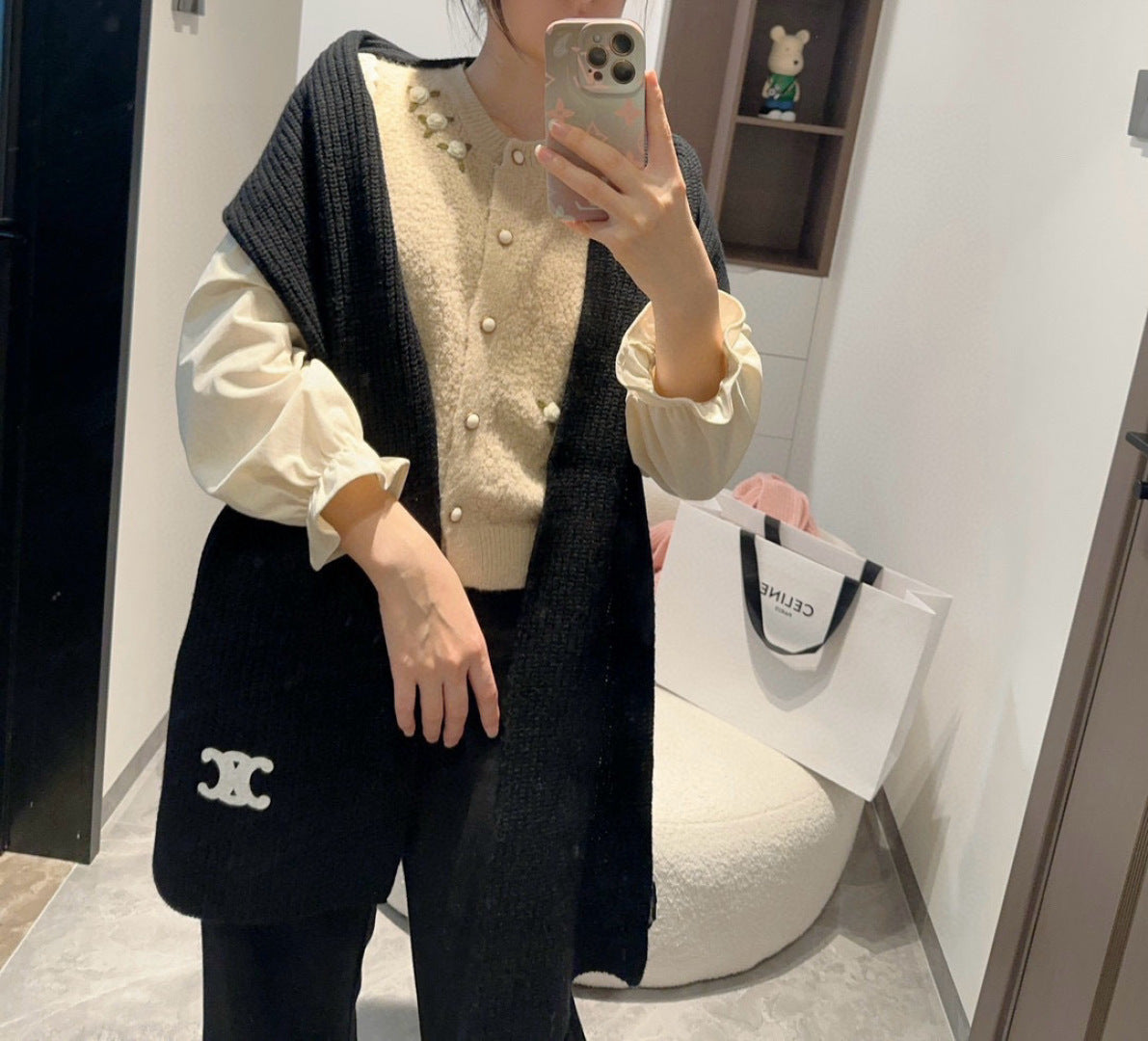China Replica Celine Scarf 68usd Only