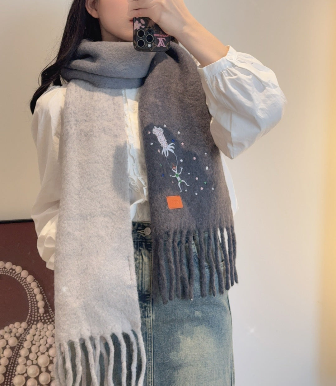 China Replica Loewe Scarf 62usd Only