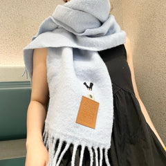 China Replica Loewe Scarf 60usd Only