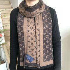 China Replica LV Scarf 48usd Only