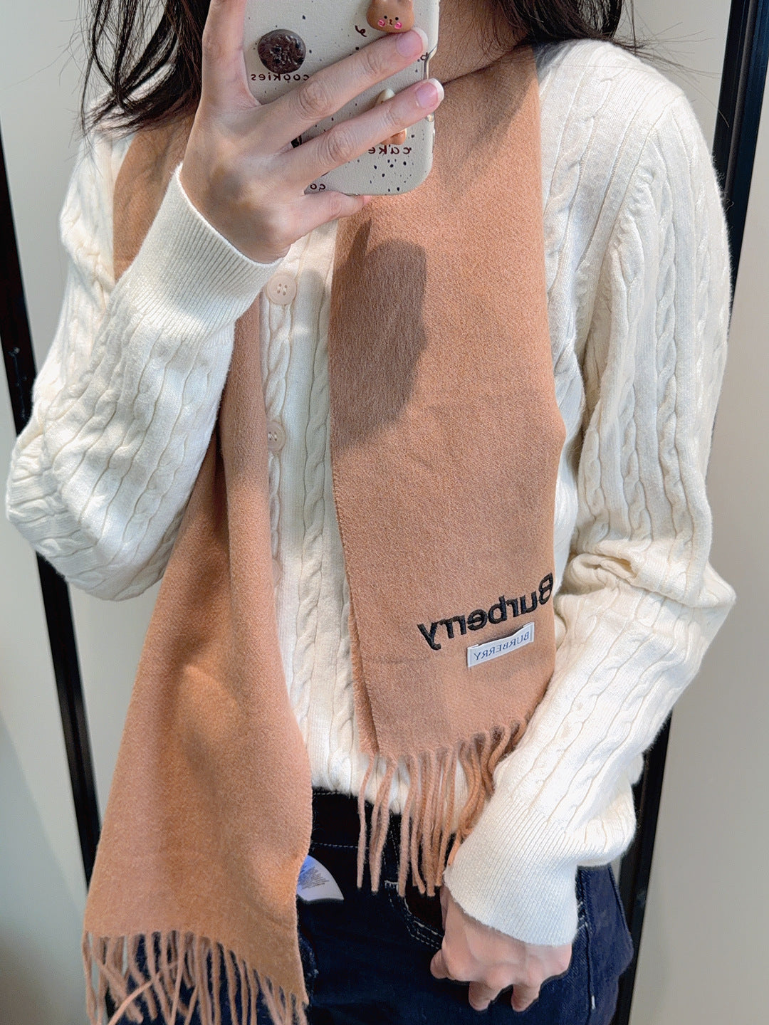 China Replica Burberry Scarf 44usd Only