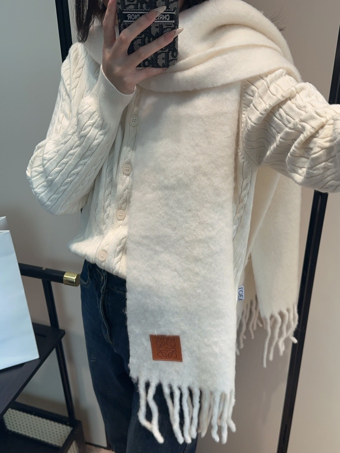 China Replica Loewe Scarf 66usd Only