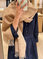 China Replica Burberry Scarf 46usd Only