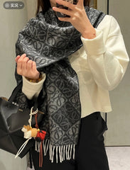 China Replica Loewe Scarf 50usd Only