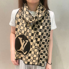China Replica LV Scarf 44usd Only